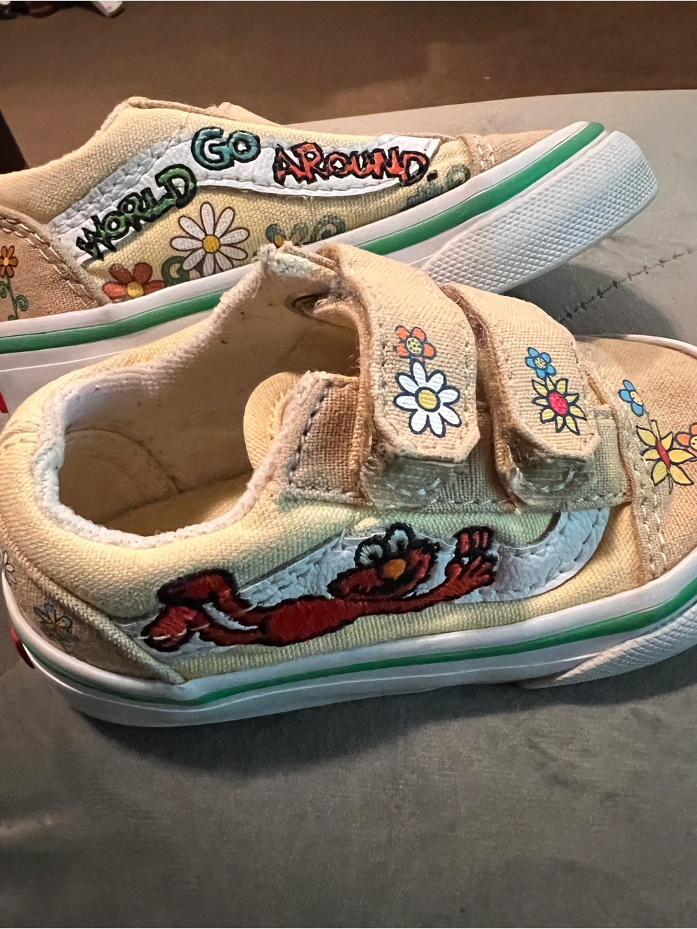 Sesame Street Beige Canvas Kids Sneakers with Floral Print